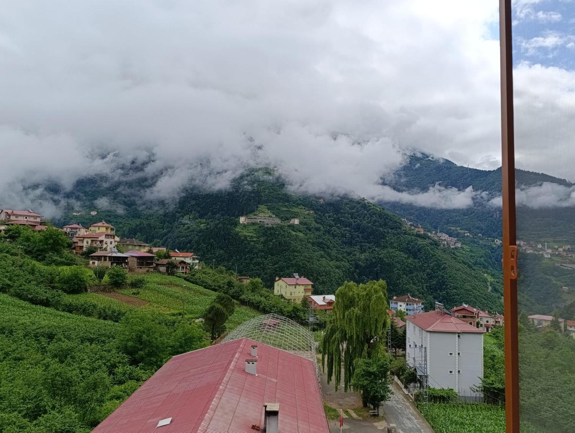 Erdem Apart Otel Trabzon Bagian luar foto