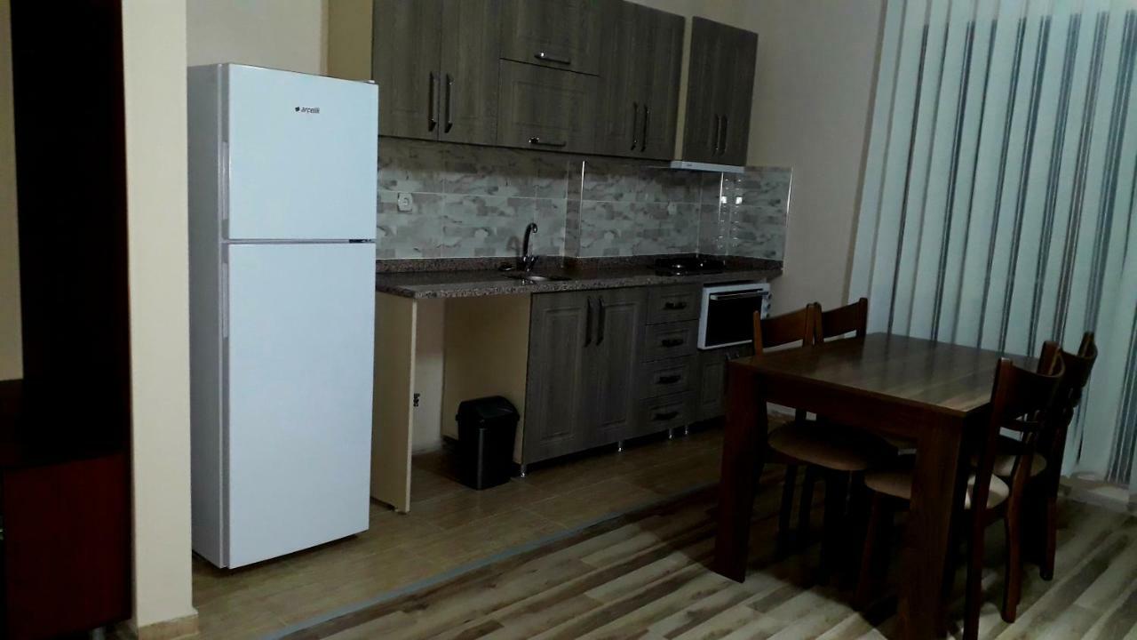 Erdem Apart Otel Trabzon Bagian luar foto