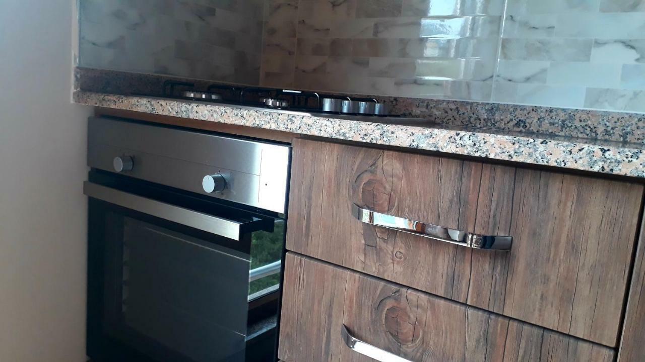 Erdem Apart Otel Trabzon Bagian luar foto
